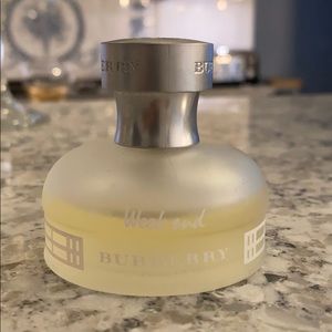 Burberry Weekend Perfum